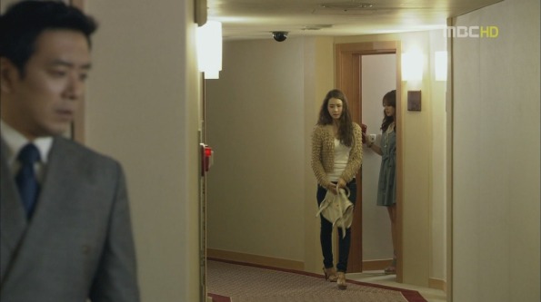 [صور+فديو] jiyeon في مسلسل “Miss Ripley” !!~ 0606_234